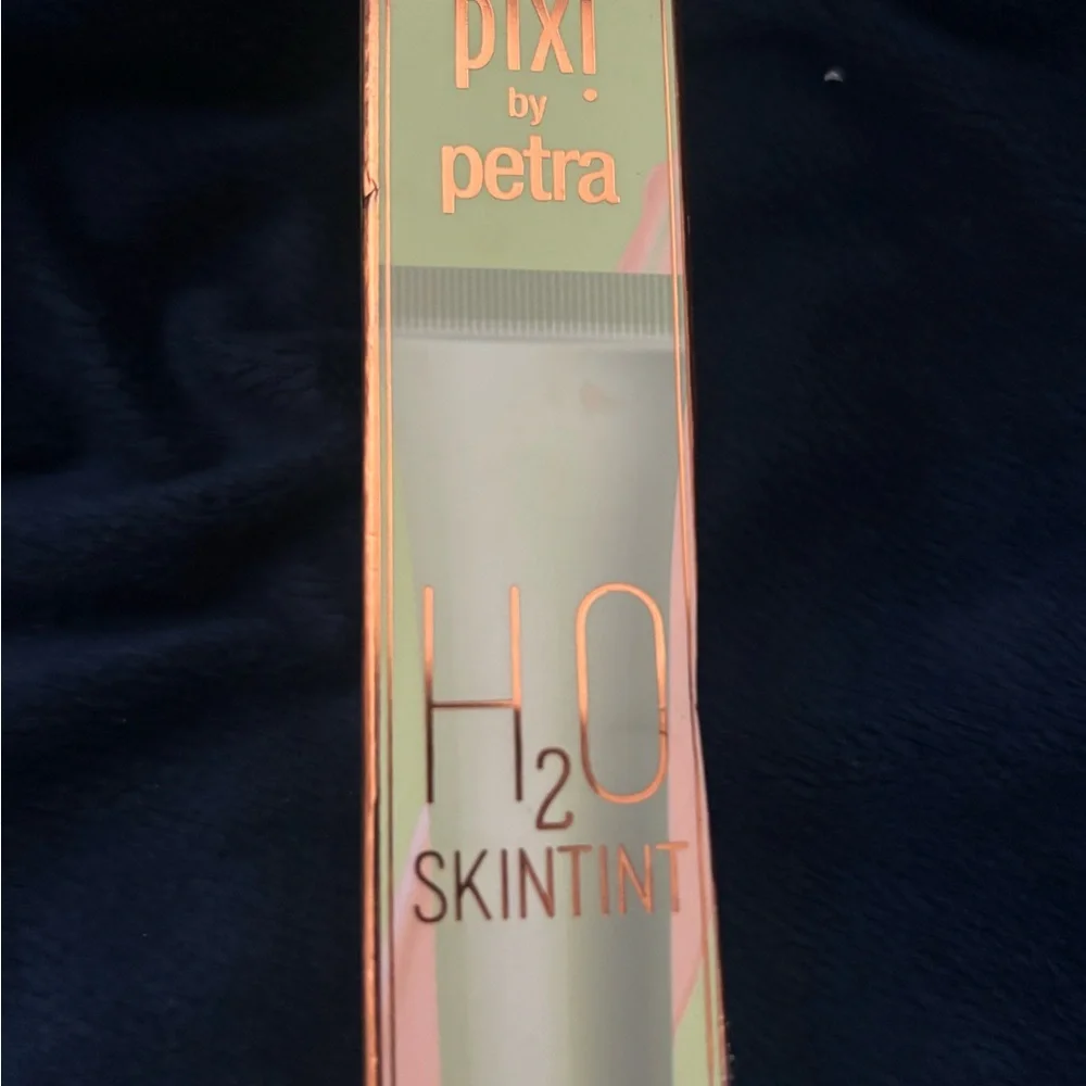 Pixi H20 Skintint Foundation - 1.2 fl oz